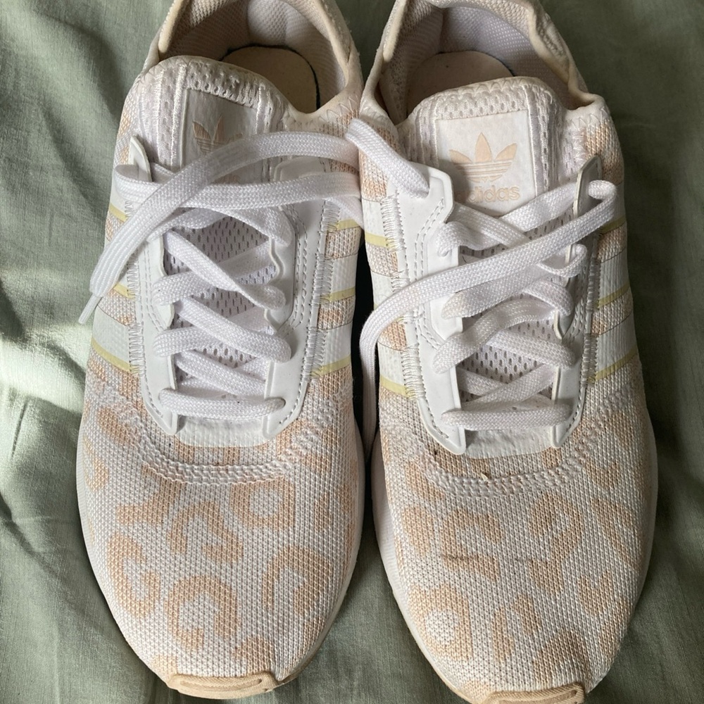 Adidas Women's White and Cream Leopard Sneakers